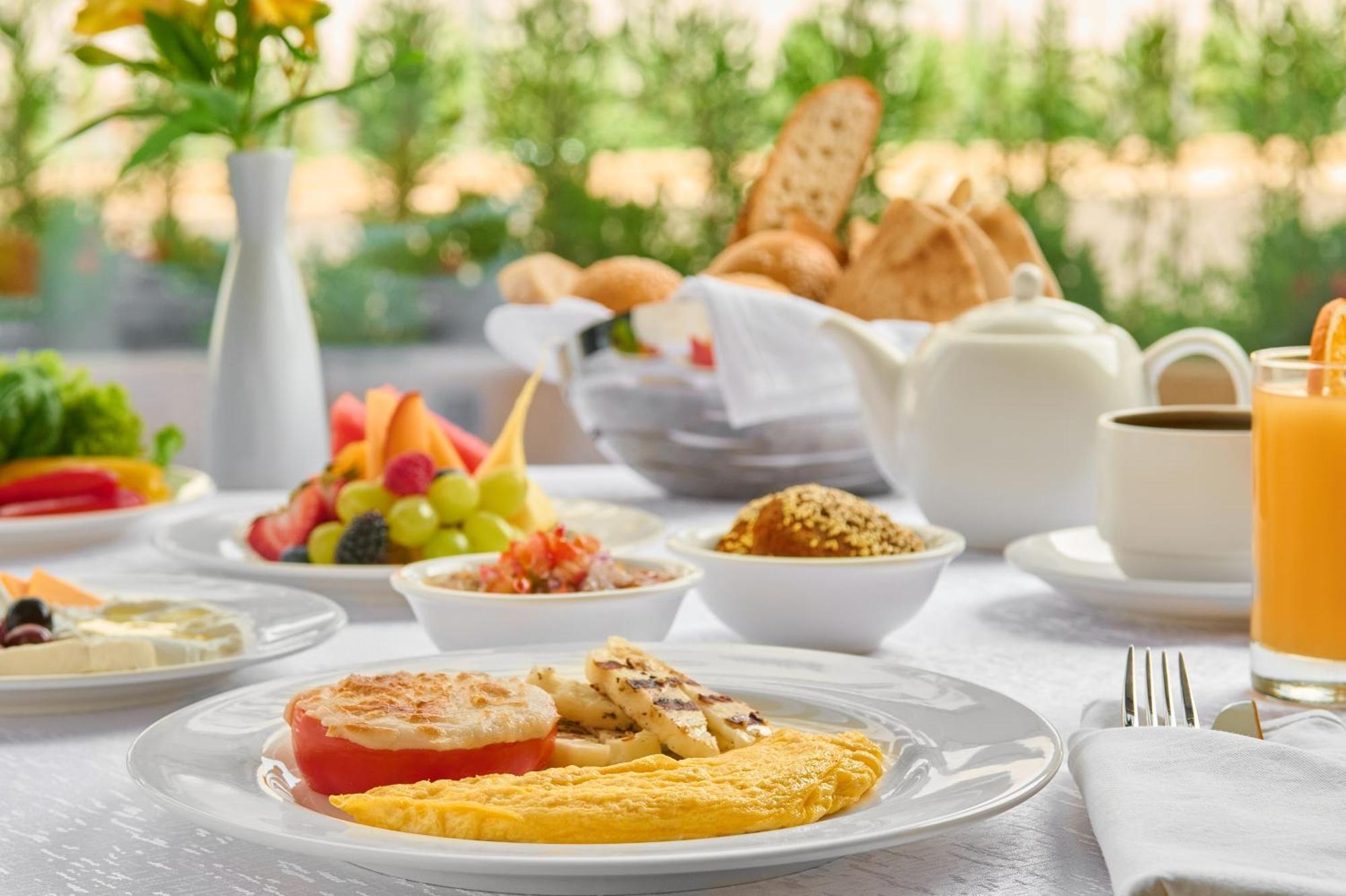 Mercure Riyadh Al Anoud Εξωτερικό φωτογραφία