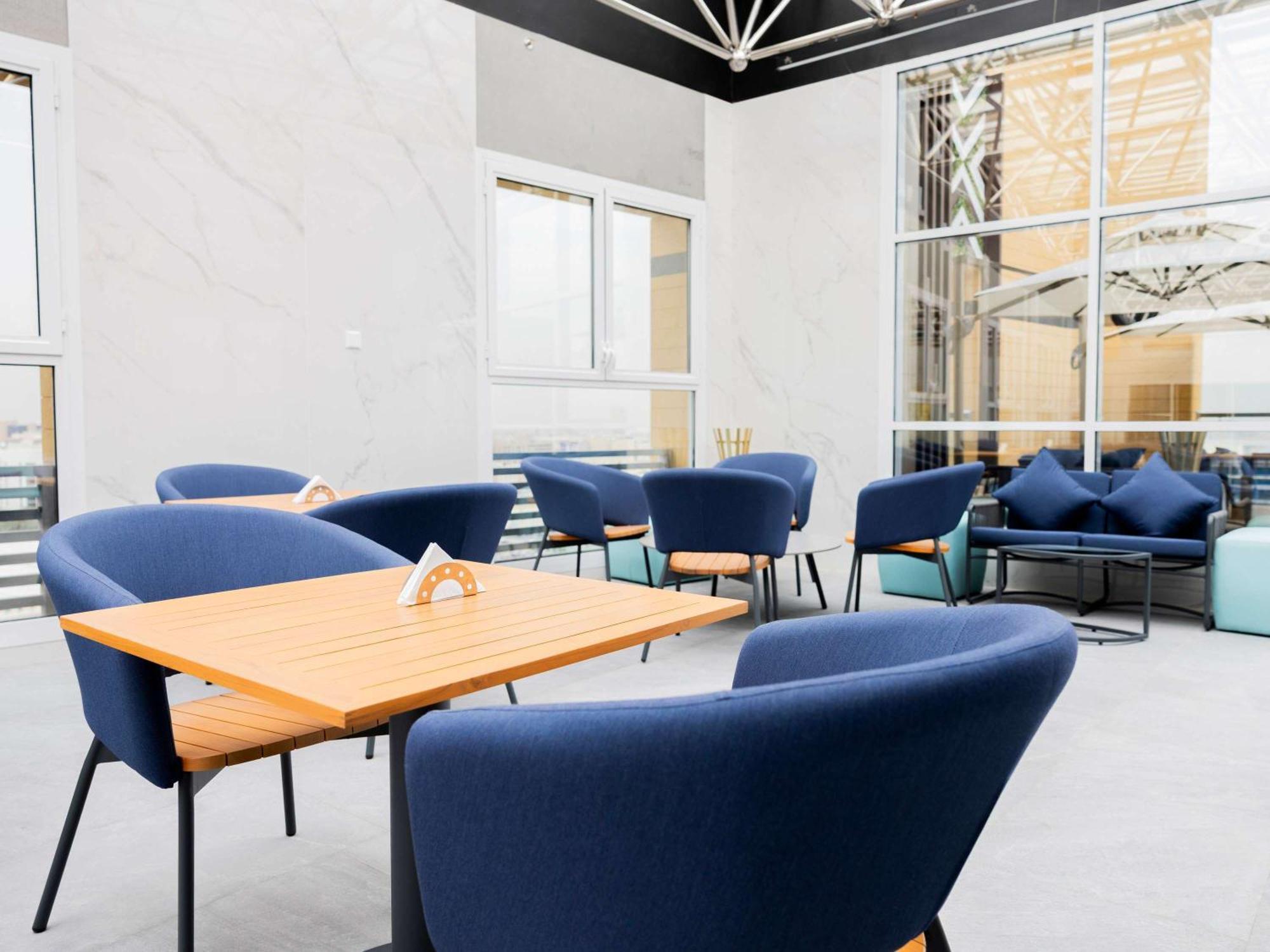 Mercure Riyadh Al Anoud Εξωτερικό φωτογραφία