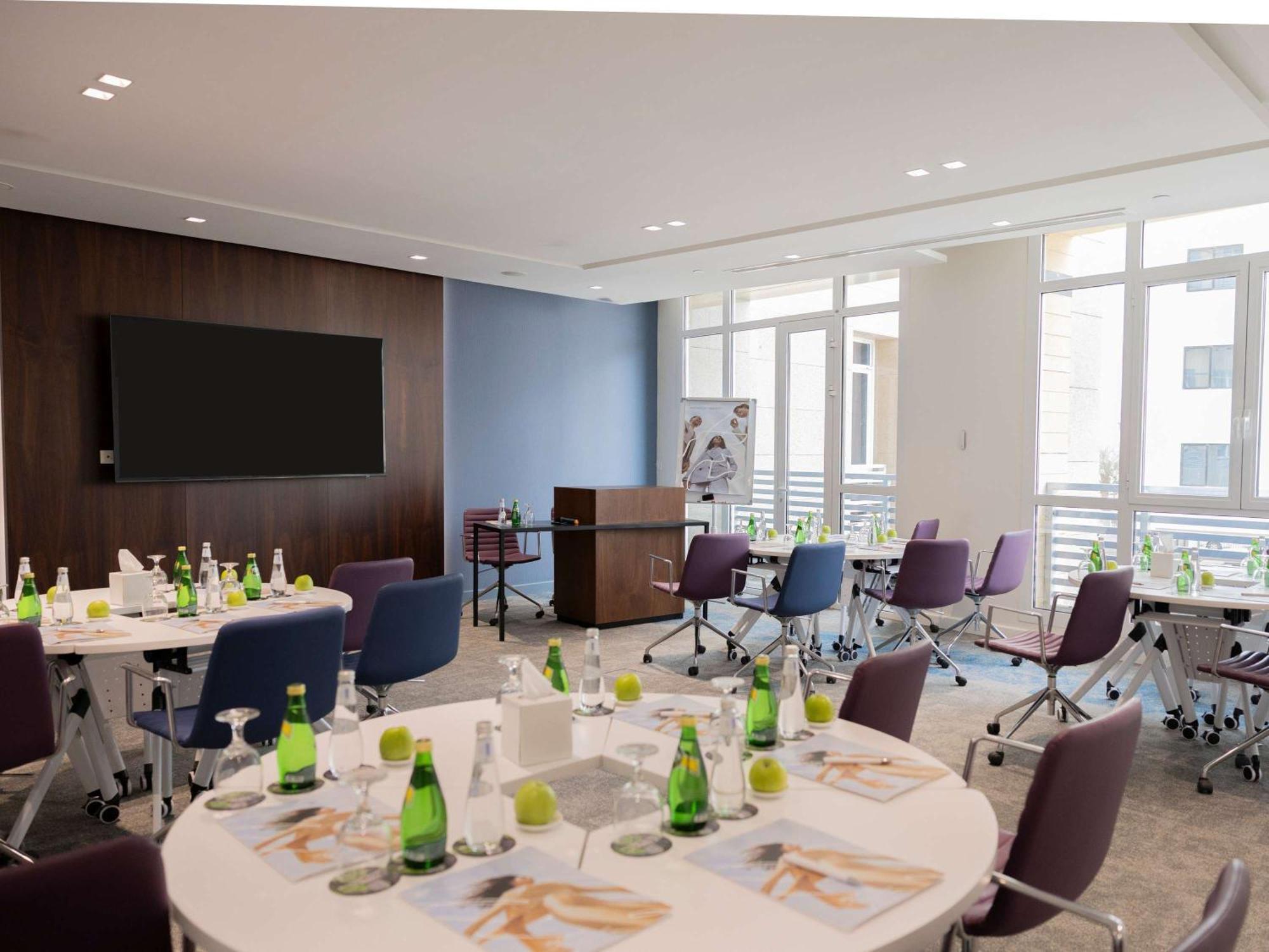 Mercure Riyadh Al Anoud Εξωτερικό φωτογραφία