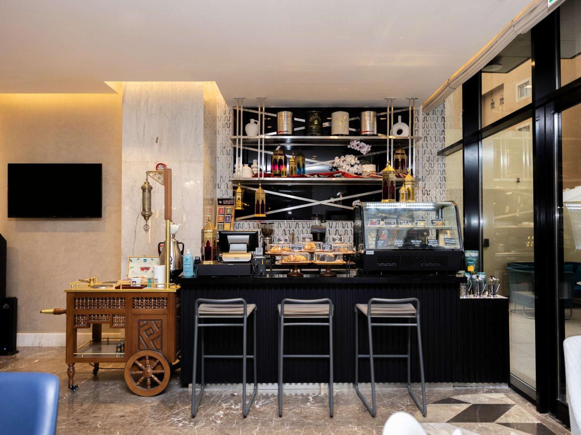 Mercure Riyadh Al Anoud Εξωτερικό φωτογραφία